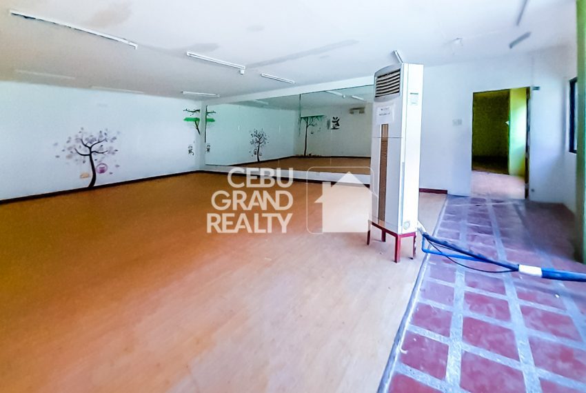 RCPOP6 303 SqM Ground Floor Office Space for Rent in Banilad - Cebu Grand Realty (3)