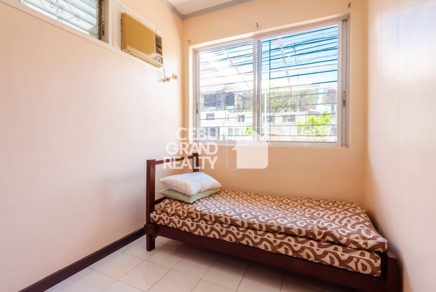 RHCV8 Semi-Furnished 3 Bedroom House for Rent in Mabolo - Cebu Grand Realty (13)