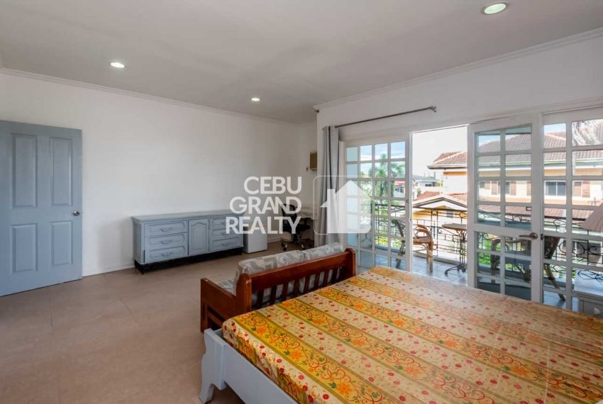 RHP19 Furnished 4 Bedroom House in Banilad - Cebu Grand Realty (14)