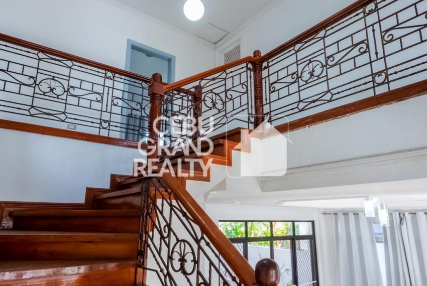 RHP19 Furnished 4 Bedroom House in Banilad - Cebu Grand Realty (7)