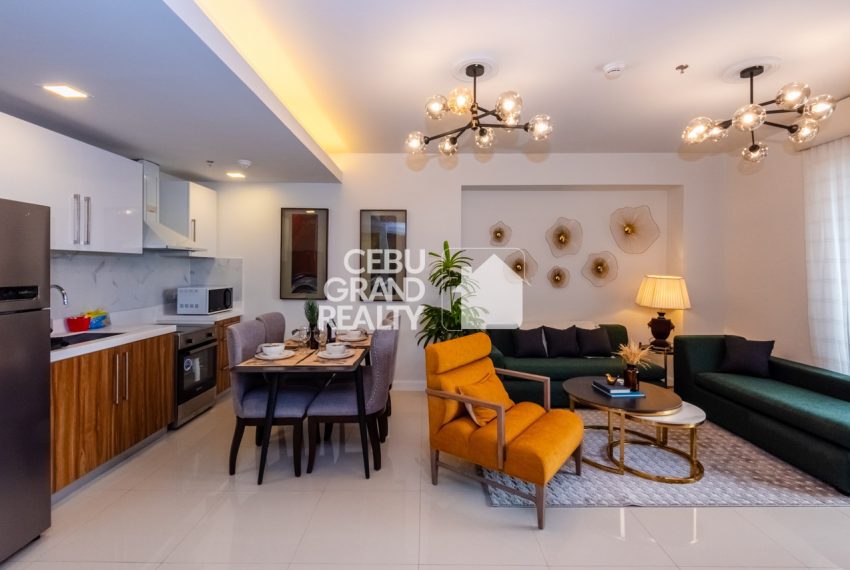 RCALC6 Fully Furnished 1 Bedroom Condominium Unit for Rent in The Alcoves - Cebu Grand Realty (2)
