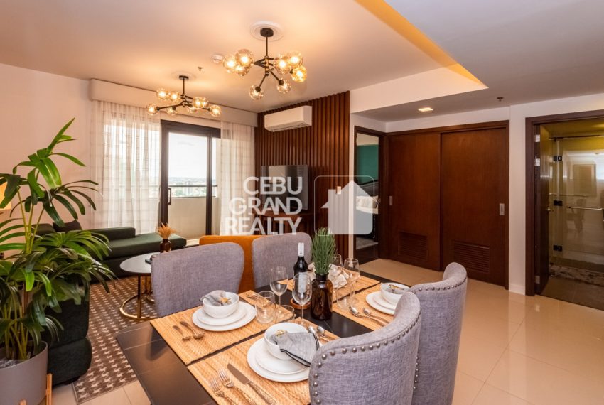 RCALC6 Fully Furnished 1 Bedroom Condominium Unit for Rent in The Alcoves - Cebu Grand Realty (5)