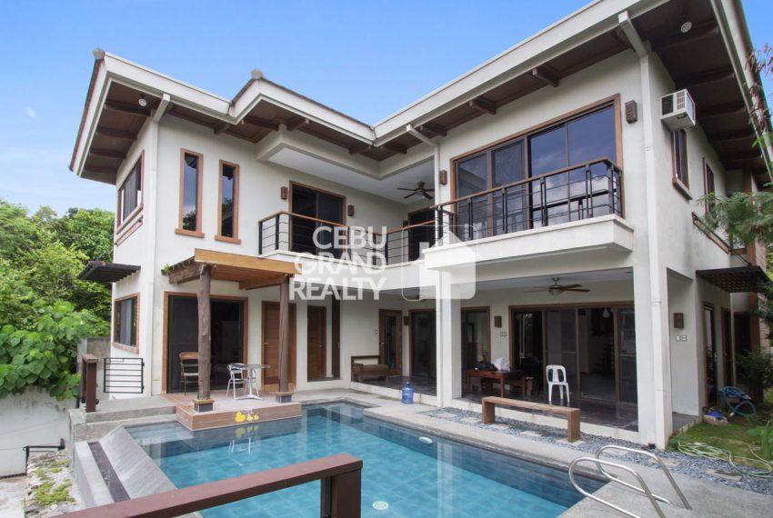 RHML83 4 Bedroom House with Swimming Pool for Rent in Maria Luisa Park - Cebu Grand Realty (1)