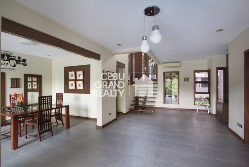RHML83 4 Bedroom House with Swimming Pool for Rent in Maria Luisa Park - Cebu Grand Realty (4)