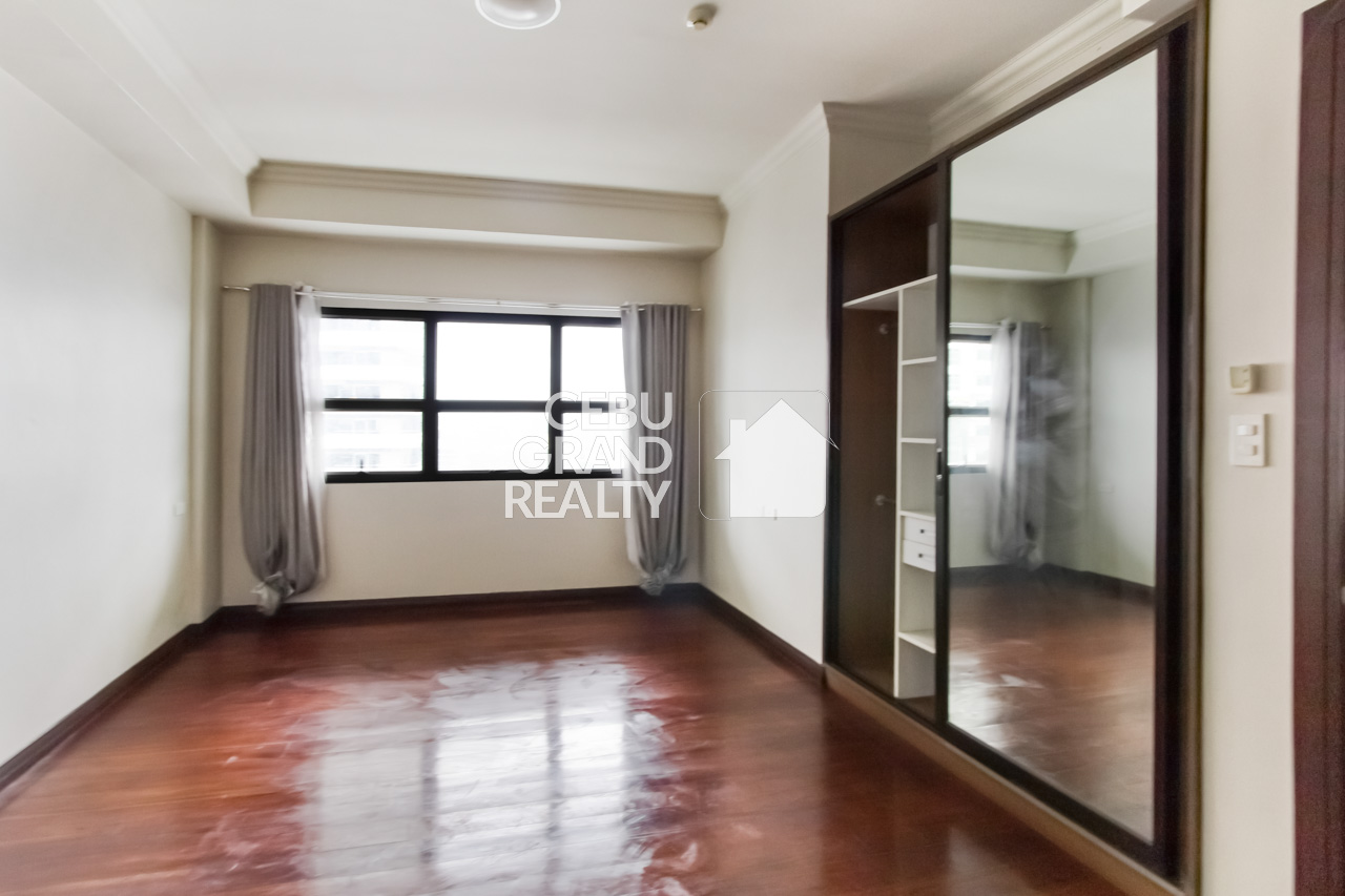 RCAV12 Penthouse for Rent in Avalon Condominium Cebu Business Park - Cebu Grand Realty (15)