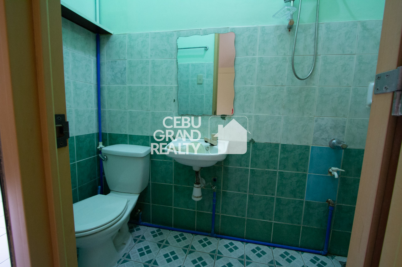 RH347 18 Bedroom House for Rent in Lahug Cebu Grand Realty-1-4