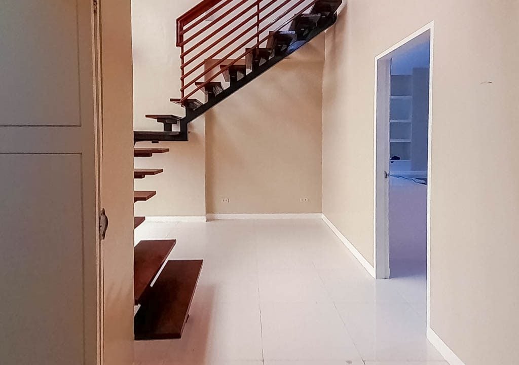 SRBBF1 Spacious Family Home with Entertainment Area in Brookfield Mactan - Cebu Grand Realty 14