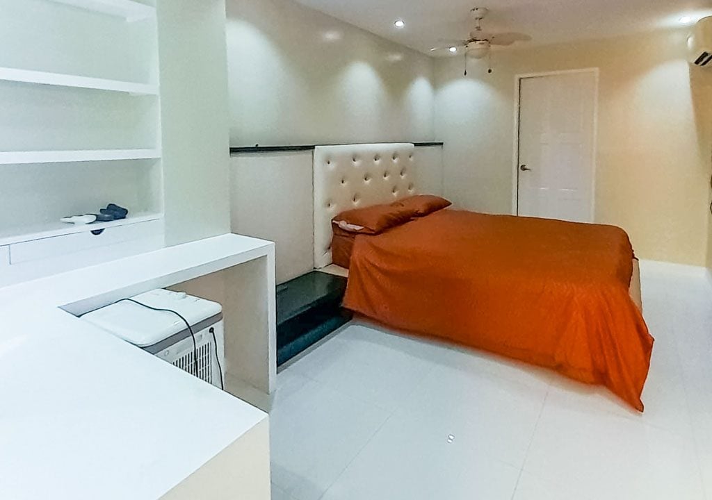 SRBBF1 Spacious Family Home with Entertainment Area in Brookfield Mactan - Cebu Grand Realty 22