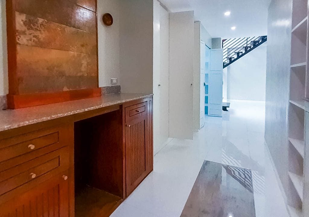 SRBBF1 Spacious Family Home with Entertainment Area in Brookfield Mactan - Cebu Grand Realty 23