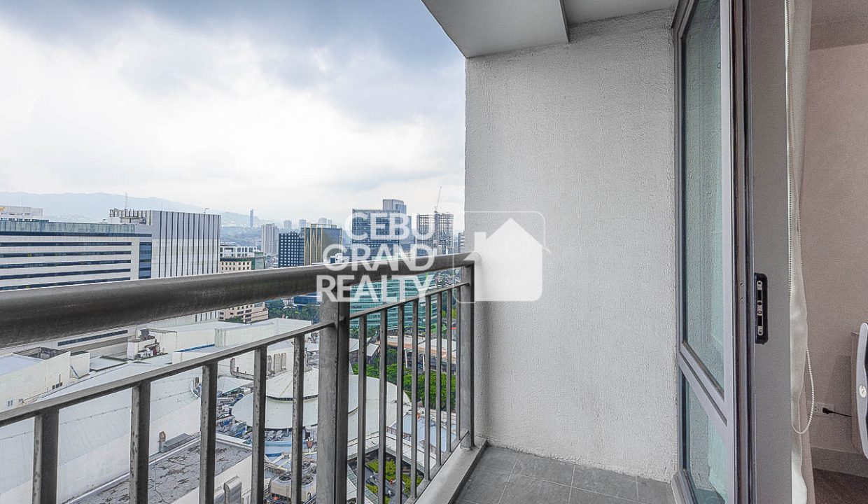 RCPP51 Luxury Condo with Stunning City Views in Park Point Residences - Cebu Grand Realty 7