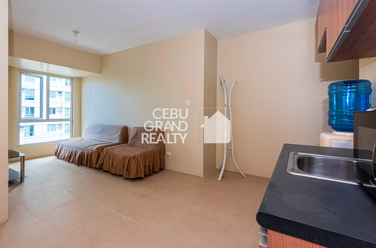 SRBAR5 Semi-Furnished 2 Bedroom for Sale in Avida Riala Cebu IT Park - Cebu Grand Realty (2)