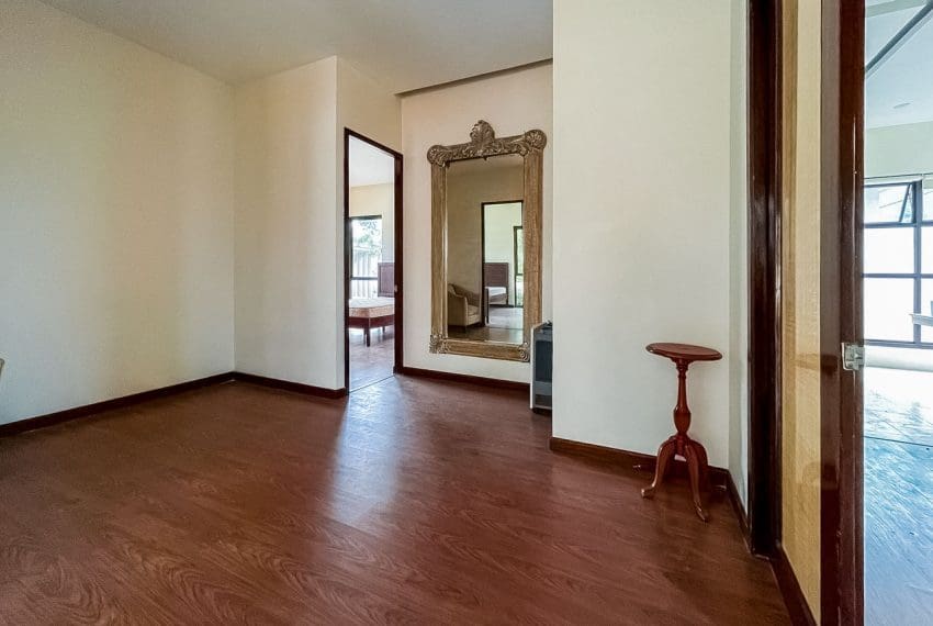 SRBPB1 3 Bedroom House with Swimming Pool for Sale in Panorama, Banawa - 17
