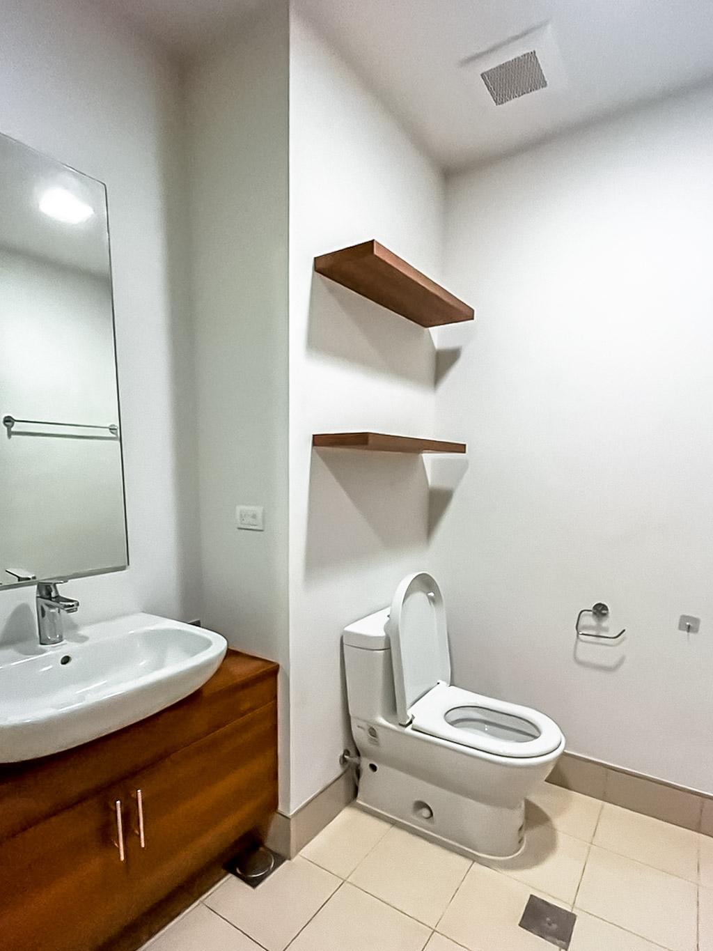 RCALC9 Furnished 2 Bedroom Condo for Rent in Cebu Business Park - 15