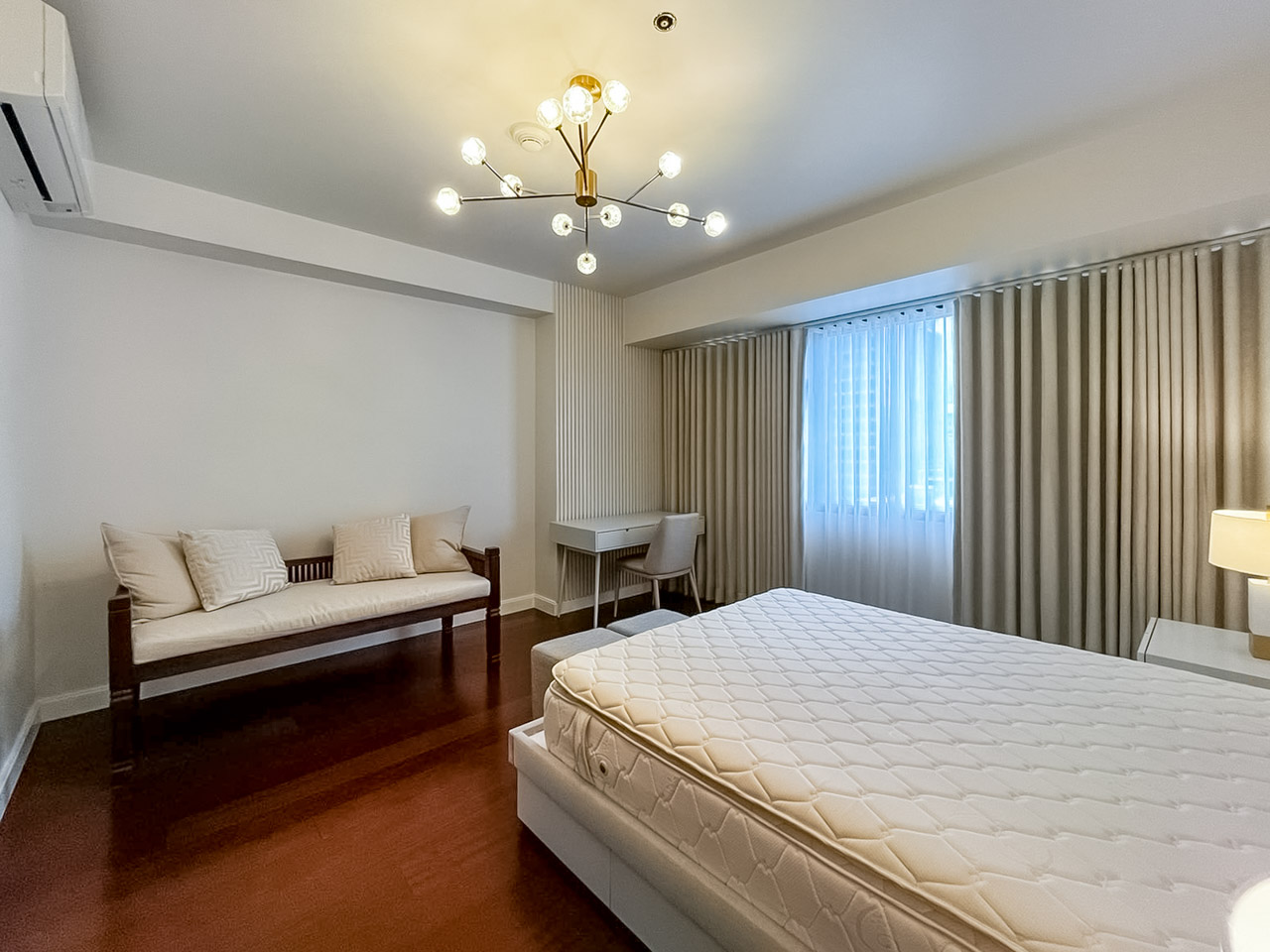 RCALC9 Furnished 2 Bedroom Condo for Rent in Cebu Business Park - 9