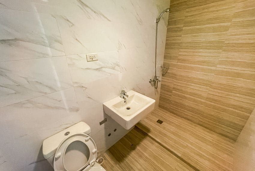 RCPTM1 Brand New Office Residential Space for Rent in Cebu - 10