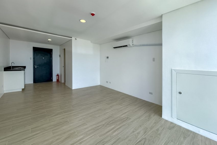 RCPTM1 Brand New Office Residential Space for Rent in Cebu - 8