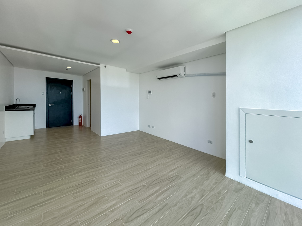 RCPTM1 Brand New Office Residential Space for Rent in Cebu - 8