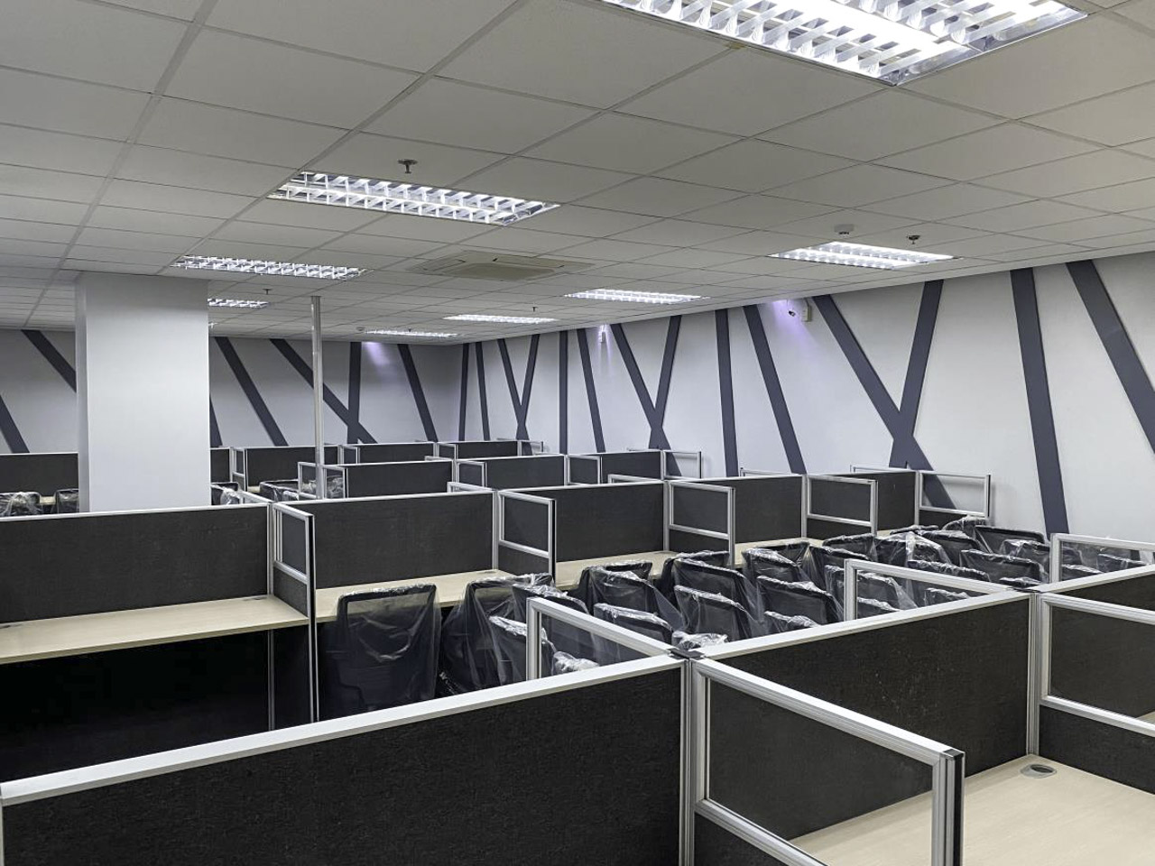 RCPCCIT2 36 Seats Fully Serviced Office for Rent in Cebu IT Park - Cebu Grand Realty (1)