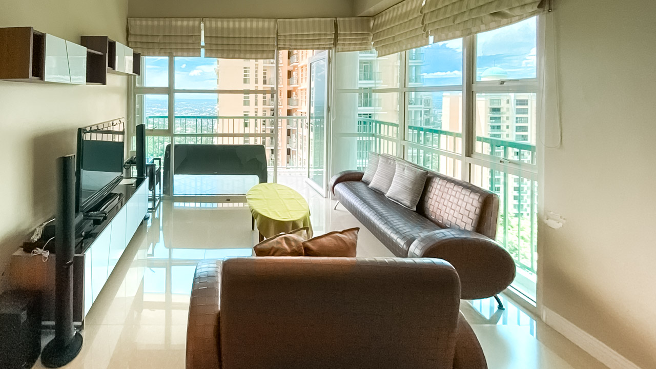 RCCL30 Furnished 2 Bedroom Condo for Rent in Citylights Gardens - 1
