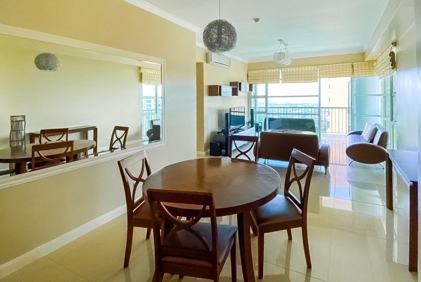 RCCL30 Furnished 2 Bedroom Condo for Rent in Citylights Gardens - 2
