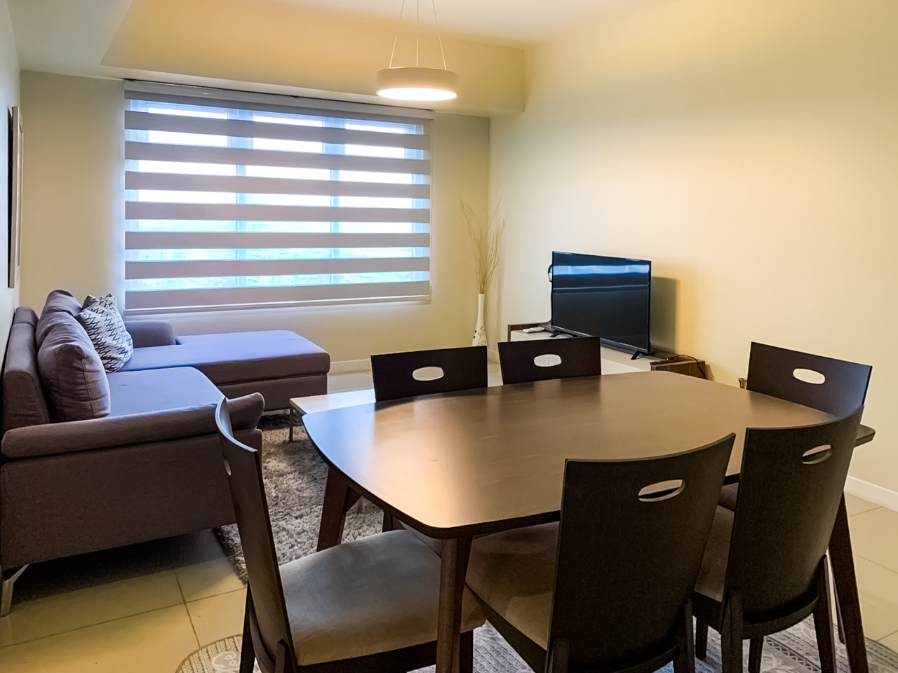 RCSP4 Furnished 2 Bedroom Condo for Rent in Cebu Business Park - 3