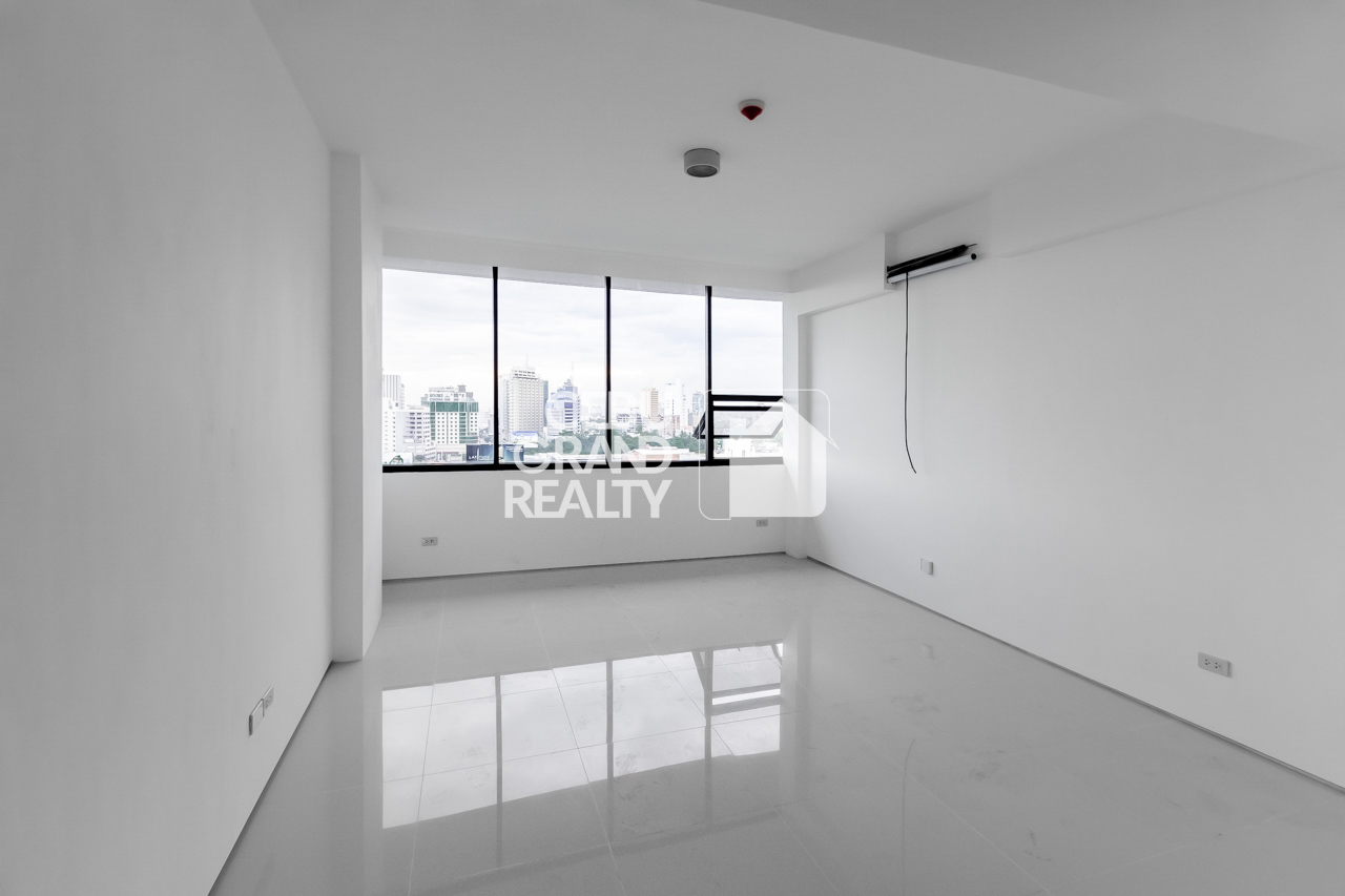 RCPAT1 25 SqM Office Residential Space for Rent in Cebu - 1
