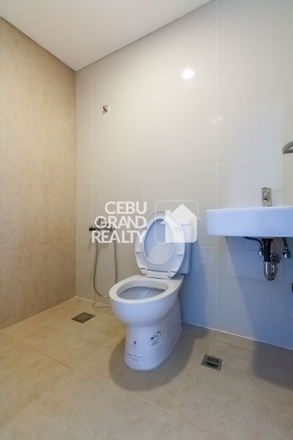 RCPAT1 25 SqM Office Residential Space for Rent in Cebu - 4