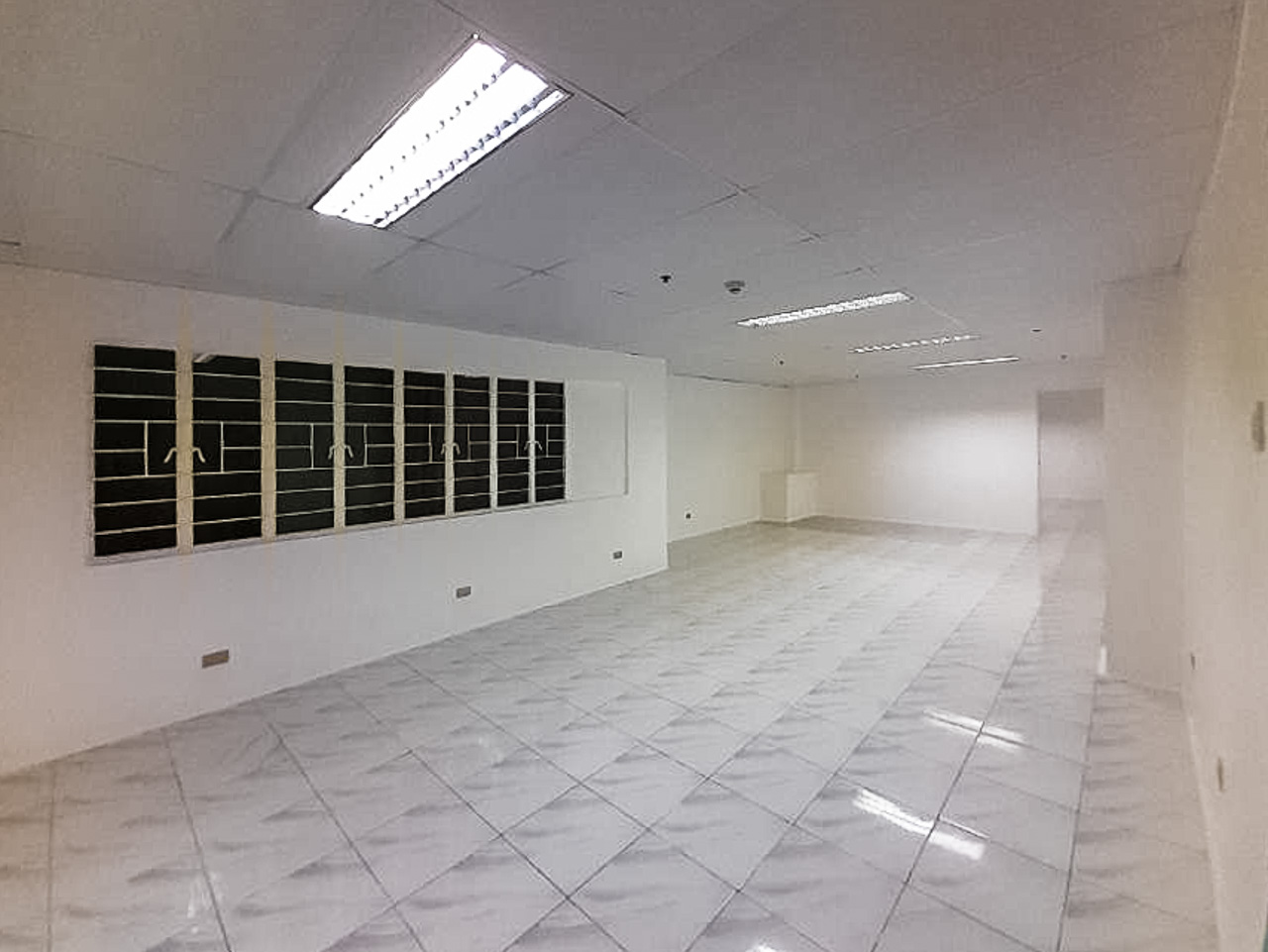 RCPPD9 66 SqM Office Space for Rent in Banilad - 4