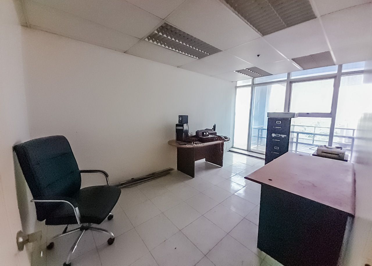 RCPPI1 Fitted 156 SqM Office for Rent in Cebu Business Park - 2