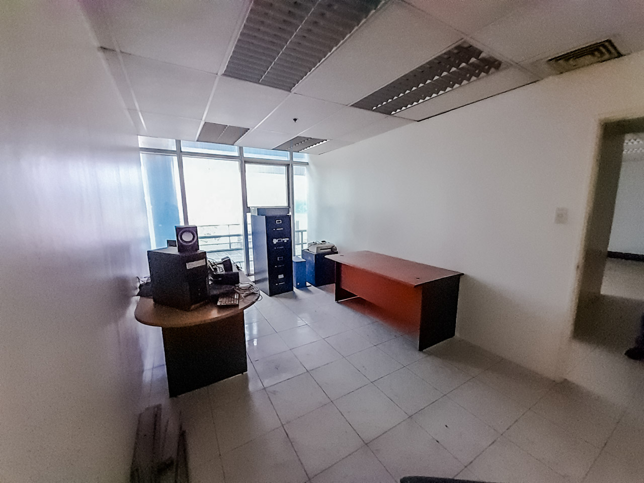 RCPPI1 Fitted 156 SqM Office for Rent in Cebu Business Park - 3
