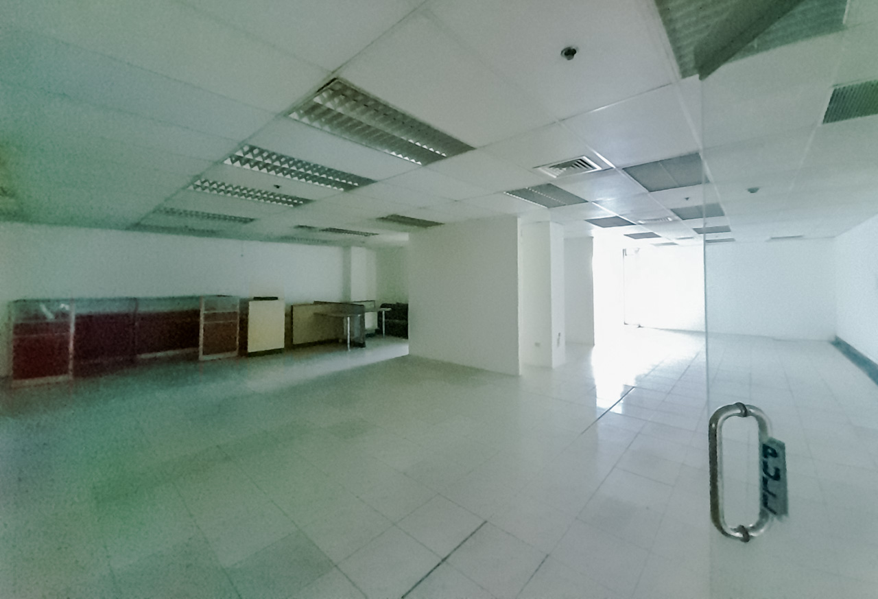 RCPPI1 Fitted 156 SqM Office for Rent in Cebu Business Park - 5