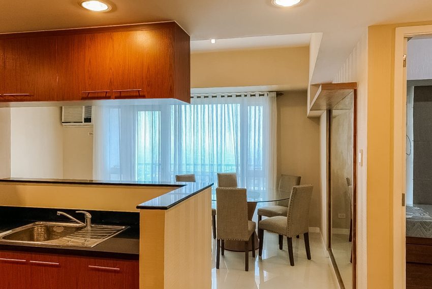 RCMP18 Furnished 2 Bedroom Condo for Rent in Marco Polo Residences - 3