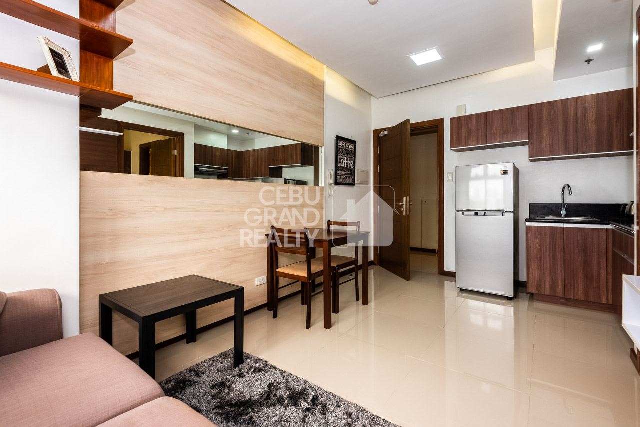 SRBAZ1 1 Bedroom Condo for Sale in Azalea Place Cebu - 3