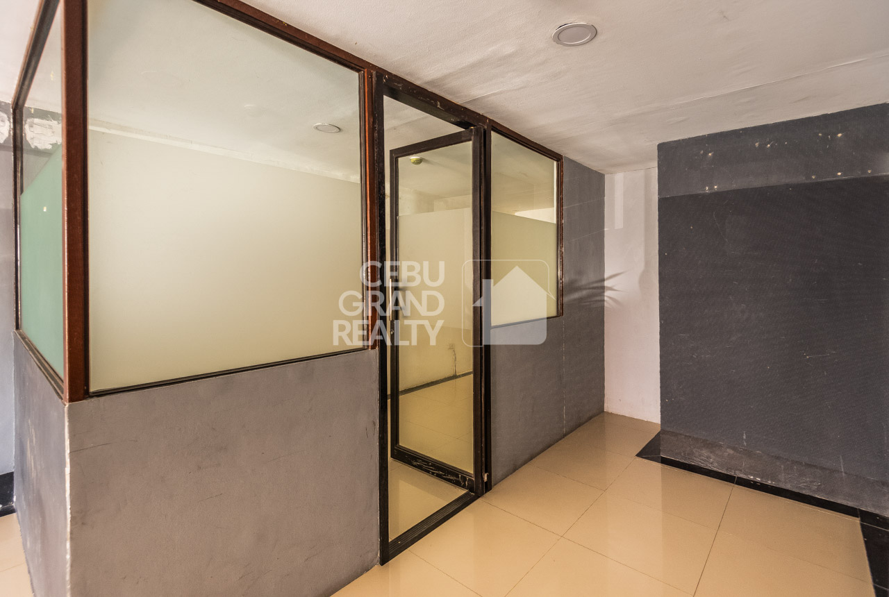 RCPKB1 55 SqM Ground Floor Commercial Space for Rent in Cebu City - 5