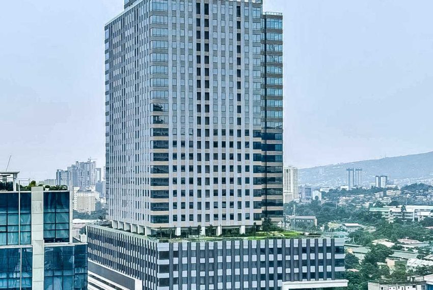 SC16M 5142 SqM Grade A Office Space for Sale in Cebu City - 1