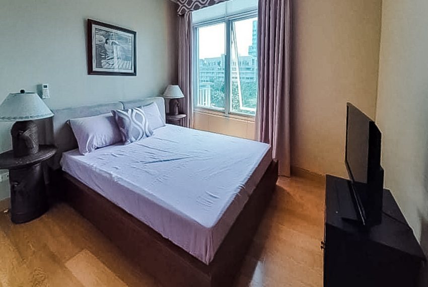 SRBTS20 Furnished 3 Bedroom Unit for Sale at 1016 Residences - 6