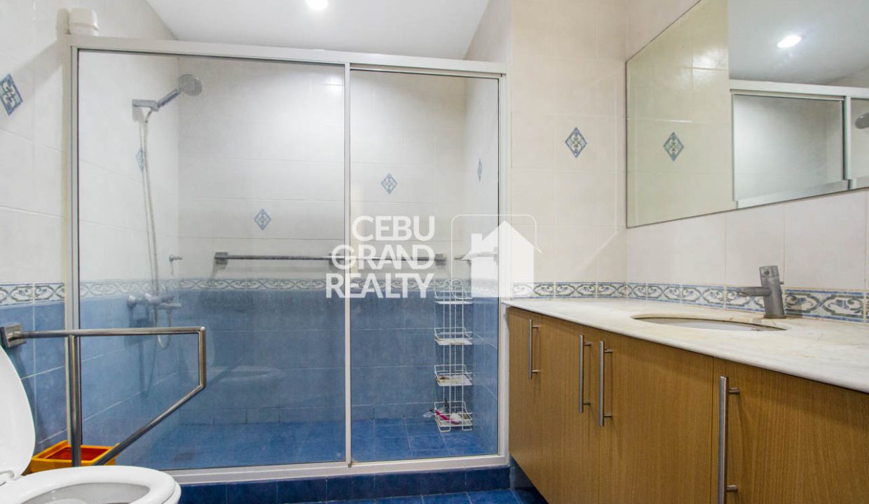 RCCL17 3 Bedroom Condo for Rent in Citylights Gardens Cebu Grand Realty-14