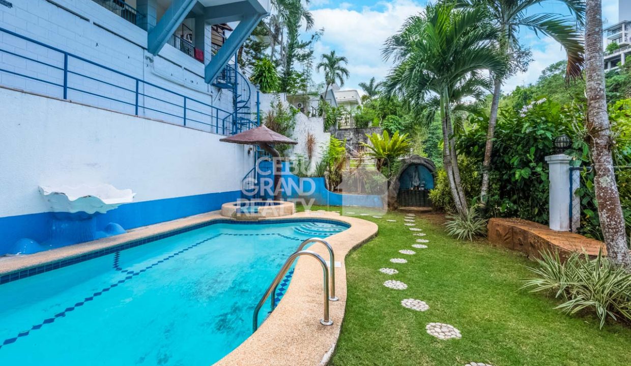 SRBML94 4 Bedroom House with Swimming Pool for Sale in Maria Luisa Estate Park - 23