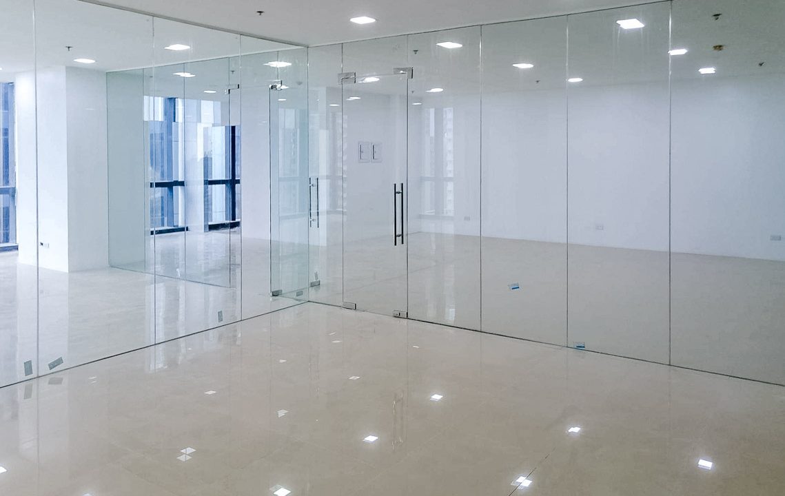 RCPBPI6 Fitted 158 SqM Office for Rent in Cebu Business Park - 2