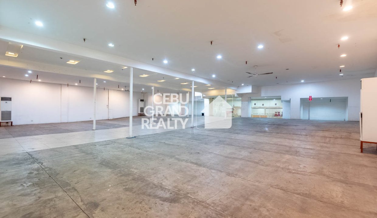 RCPTE1 501 SqM Retail Space for Rent in Cebu City - 4