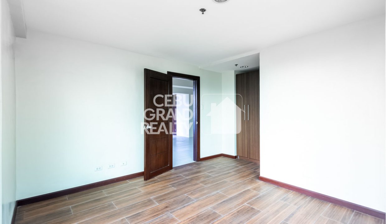 SRBPPC2 Unfurnished 2 Bedroom Condo for Sale in Lahug - 4