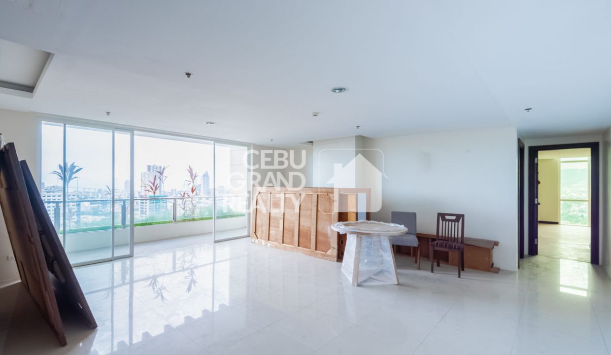 SRBPPC6 3 Bedroom Penthouse for Sale in Lahug - 1
