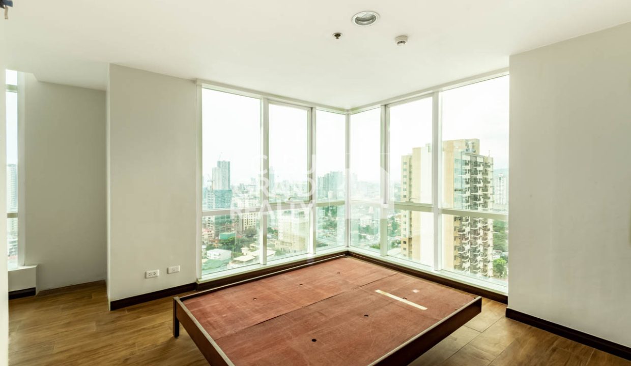 SRBPPC6 3 Bedroom Penthouse for Sale in Lahug - 4