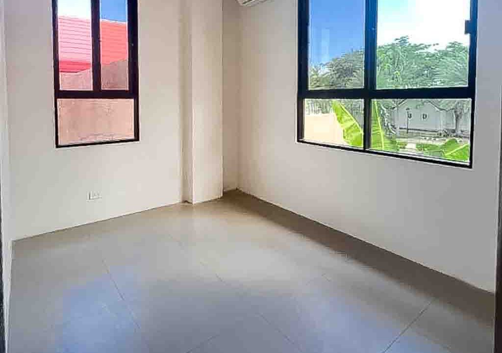 SRBCM1 New 4 Bedroom House for Sale in Corona Del Mar Talisay - 16