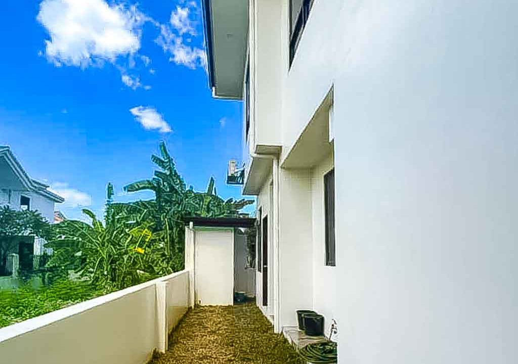 SRBCM1 New 4 Bedroom House for Sale in Corona Del Mar Talisay - 23