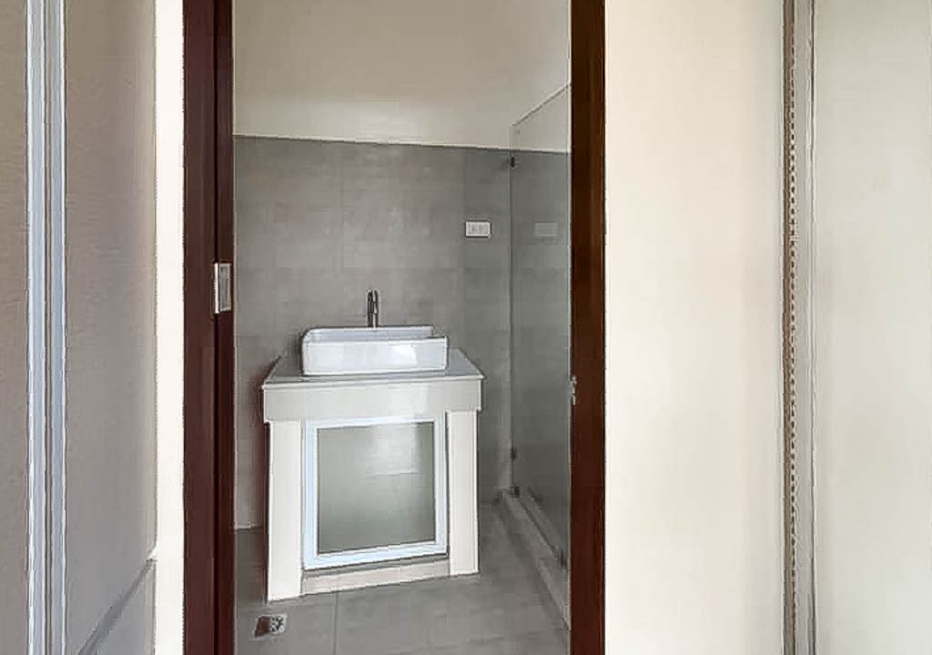 SRBCM1 New 4 Bedroom House for Sale in Corona Del Mar Talisay - 29