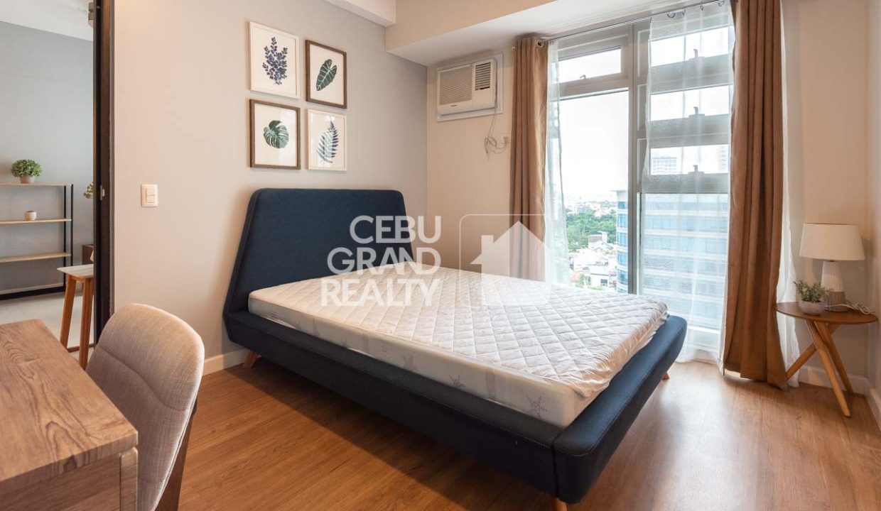 RCS51 Furnished 1 Bedroom Condo for Rent in Solinea Tower 1 - 9