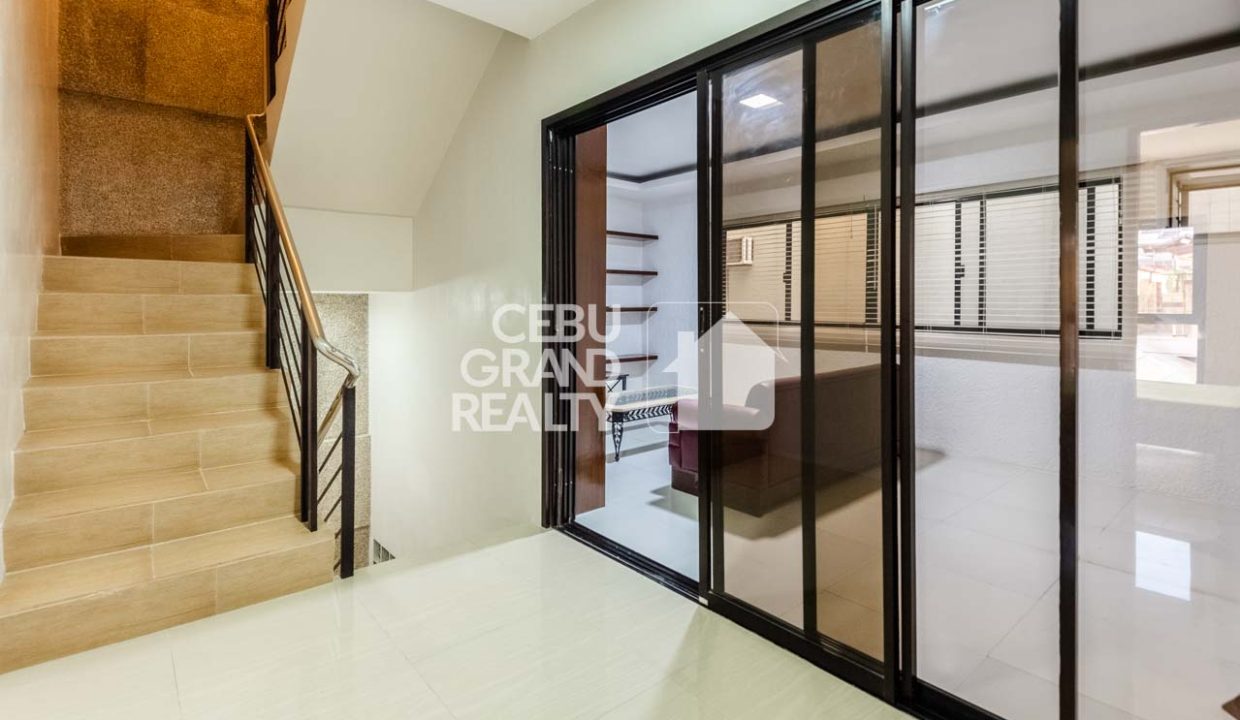 RHCV10 Furnished 4 Bedroom House for Rent in Mabolo - 5