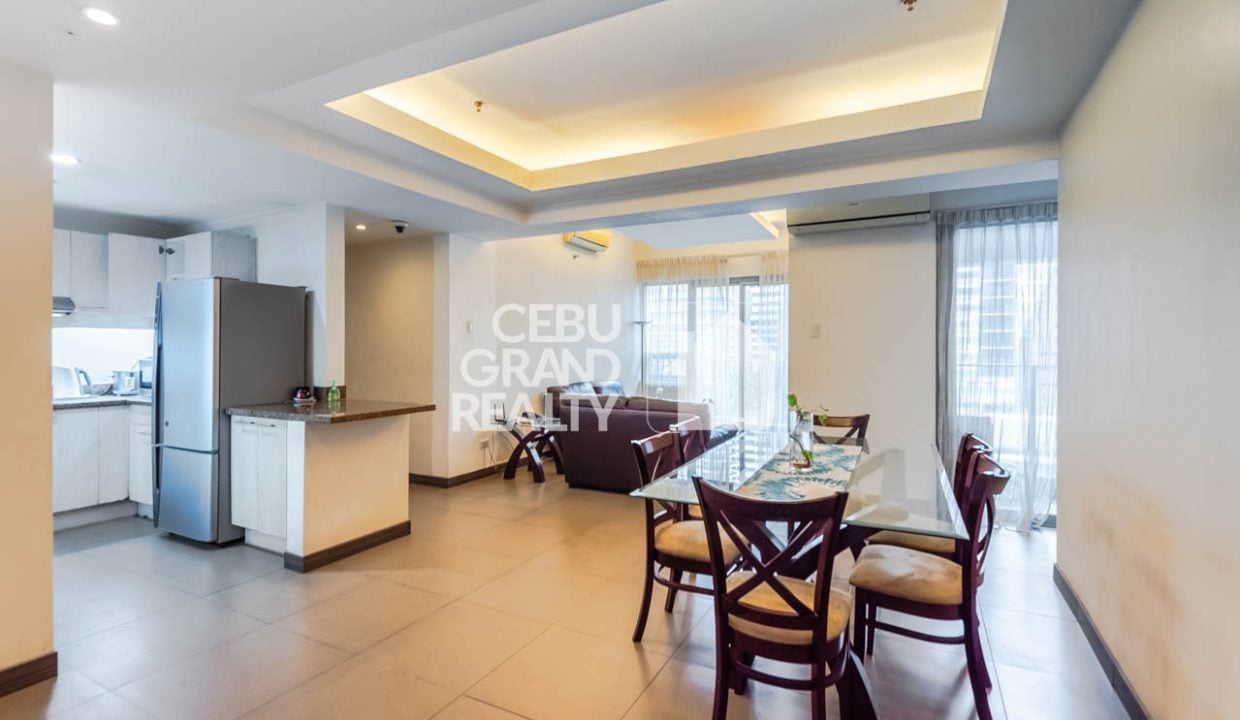 SRBAP7 Furnished 2 Bedroom Condo with Balcony for Sale in Cebu IT Park - 2