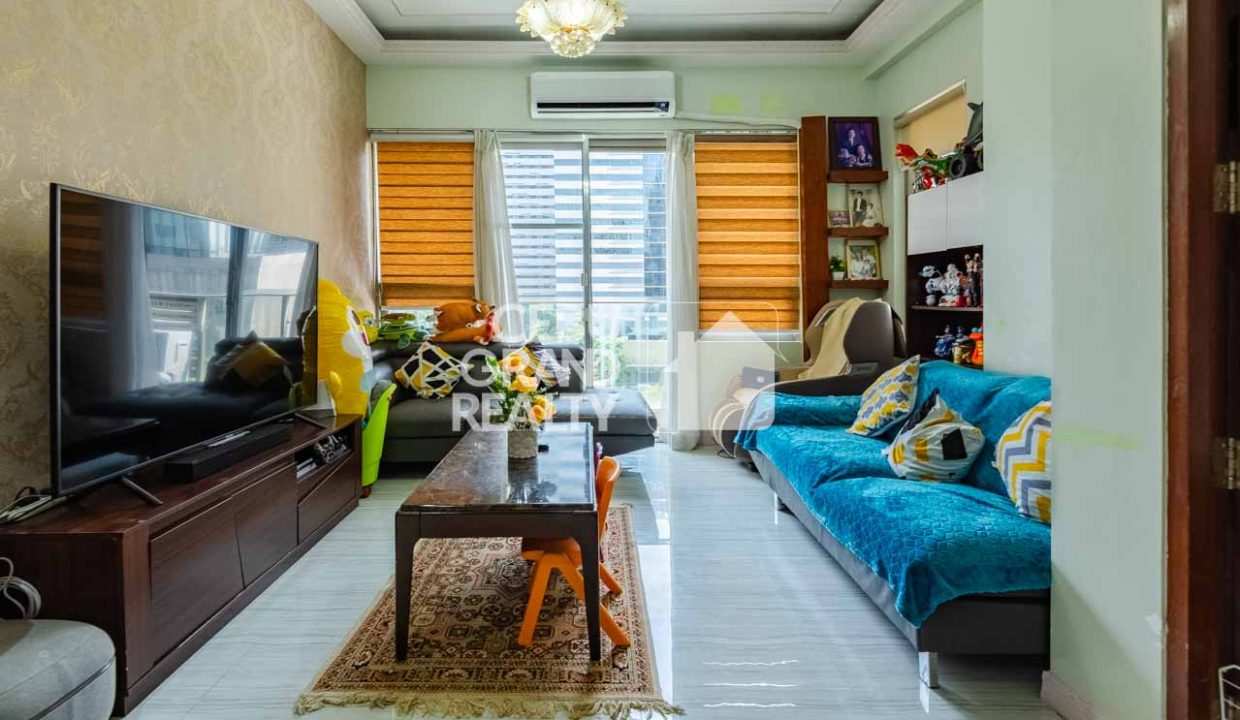 SRBAP8 Furnished 2 Bedroom Condo for Sale in Cebu IT Park - 1